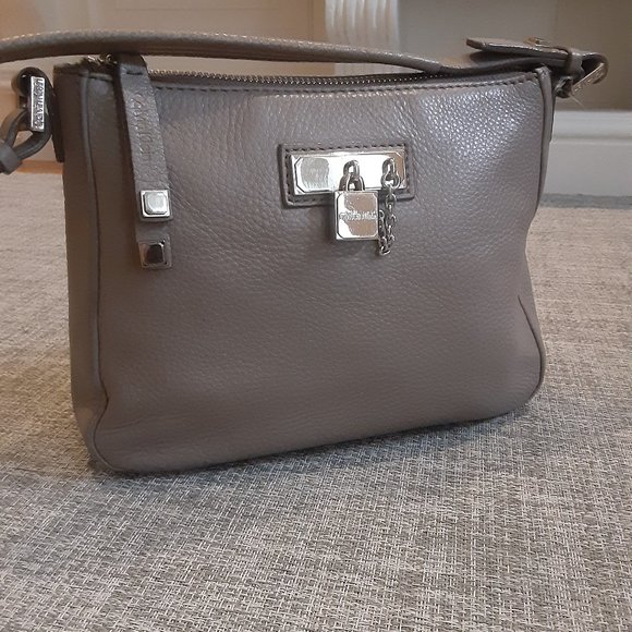 Calvin Klein pebble leather taupe handbag - Picture 1 of 7